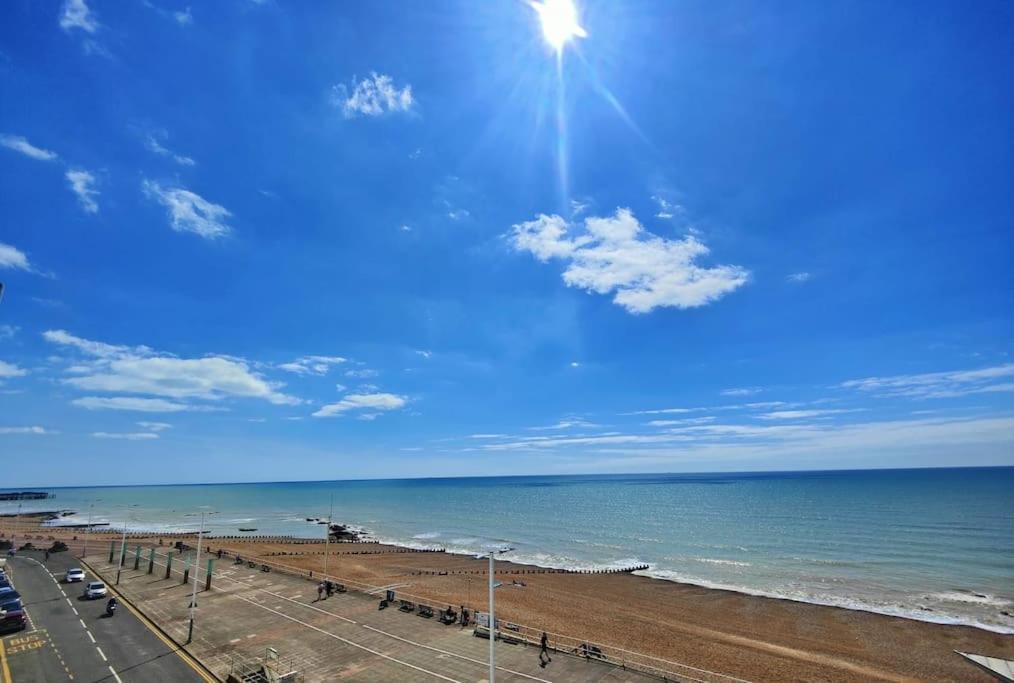 Stunning Seafront Flat,St Leonards Leilighet Eksteriør bilde